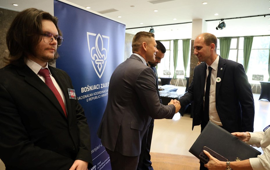 KOMEMORACIJA U POVODU OBILJEŽAVANJA 30. OBLJETNICE GENOCIDA U SREBRENICI